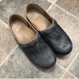 Dansko Clogs Size 38